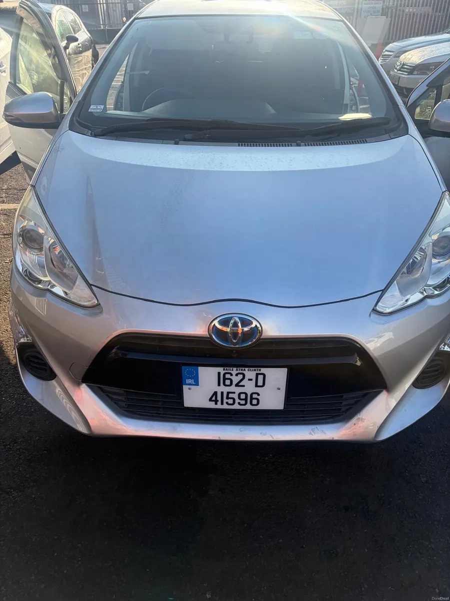 Automatic Toyota Aqua - Image 1