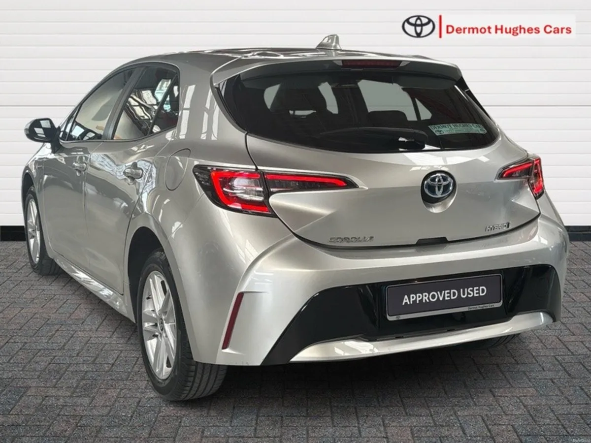 Toyota Corolla HYBRID LUNA H/B - Image 2