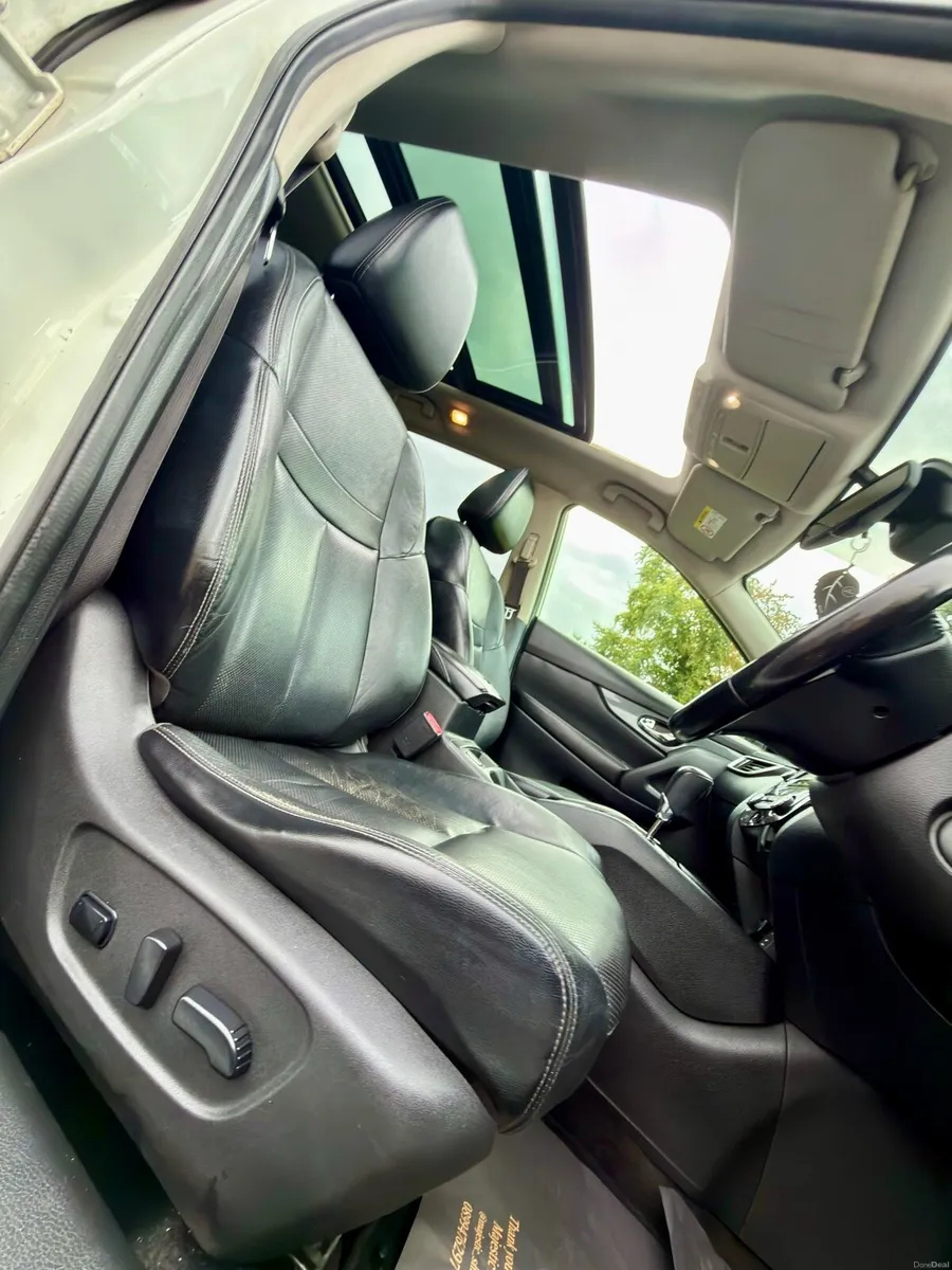 2015 Nissan X-Trail 1.6 Tekna 7 Seater | Auto - Image 3