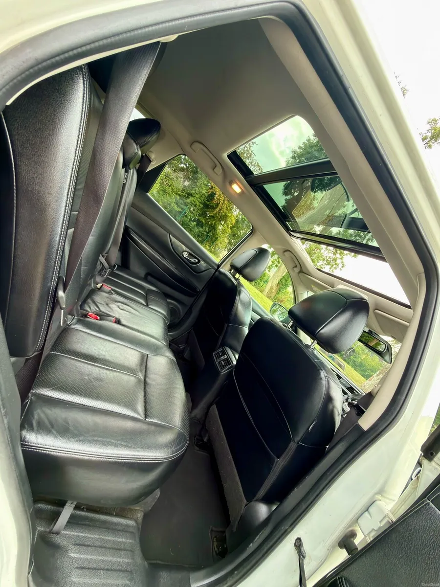 2015 Nissan X-Trail 1.6 Tekna 7 Seater | Auto - Image 4