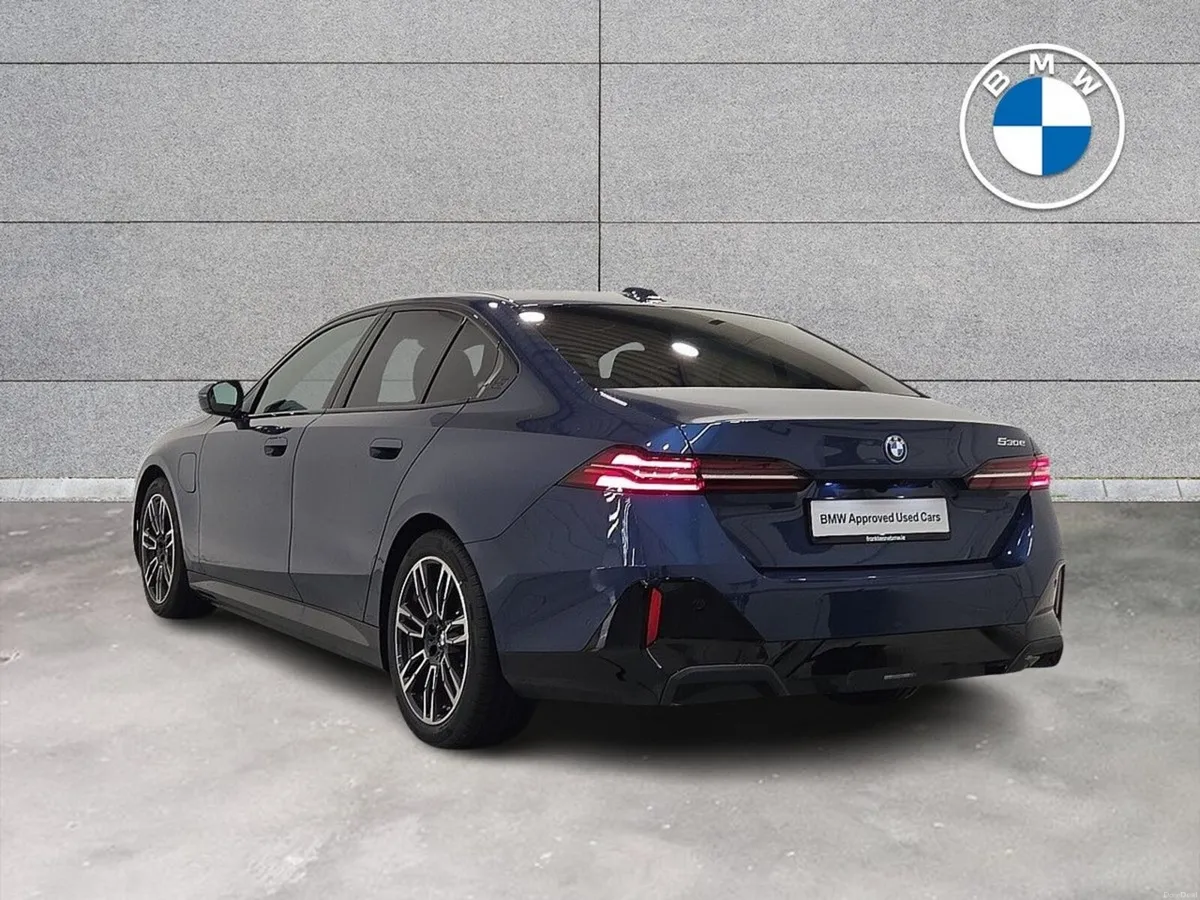 BMW 5-Series 530e M Sport Saloon - Image 2