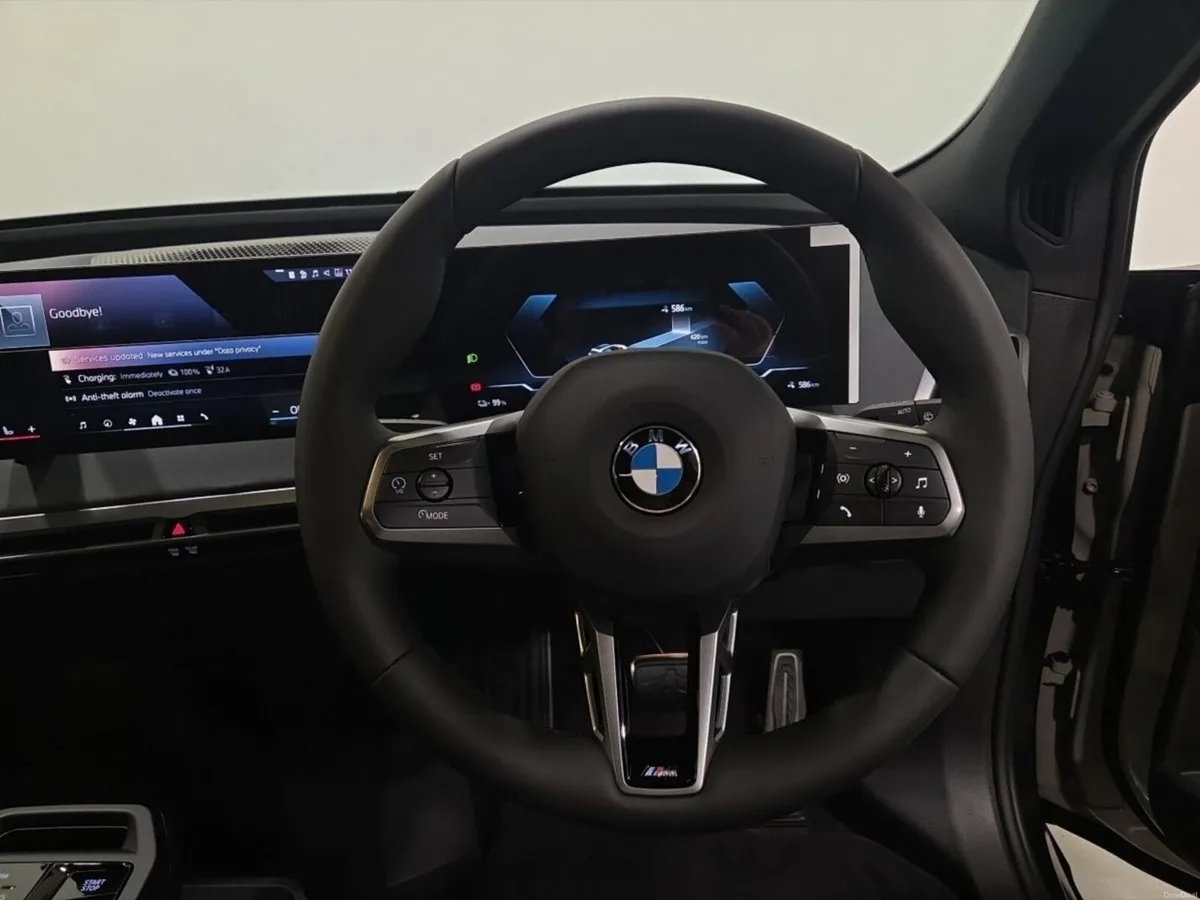 BMW iX xDrive45 M Sport - Image 5
