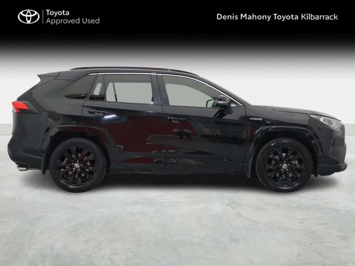 Toyota RAV4 SPORT BLACK EDITION - Image 3