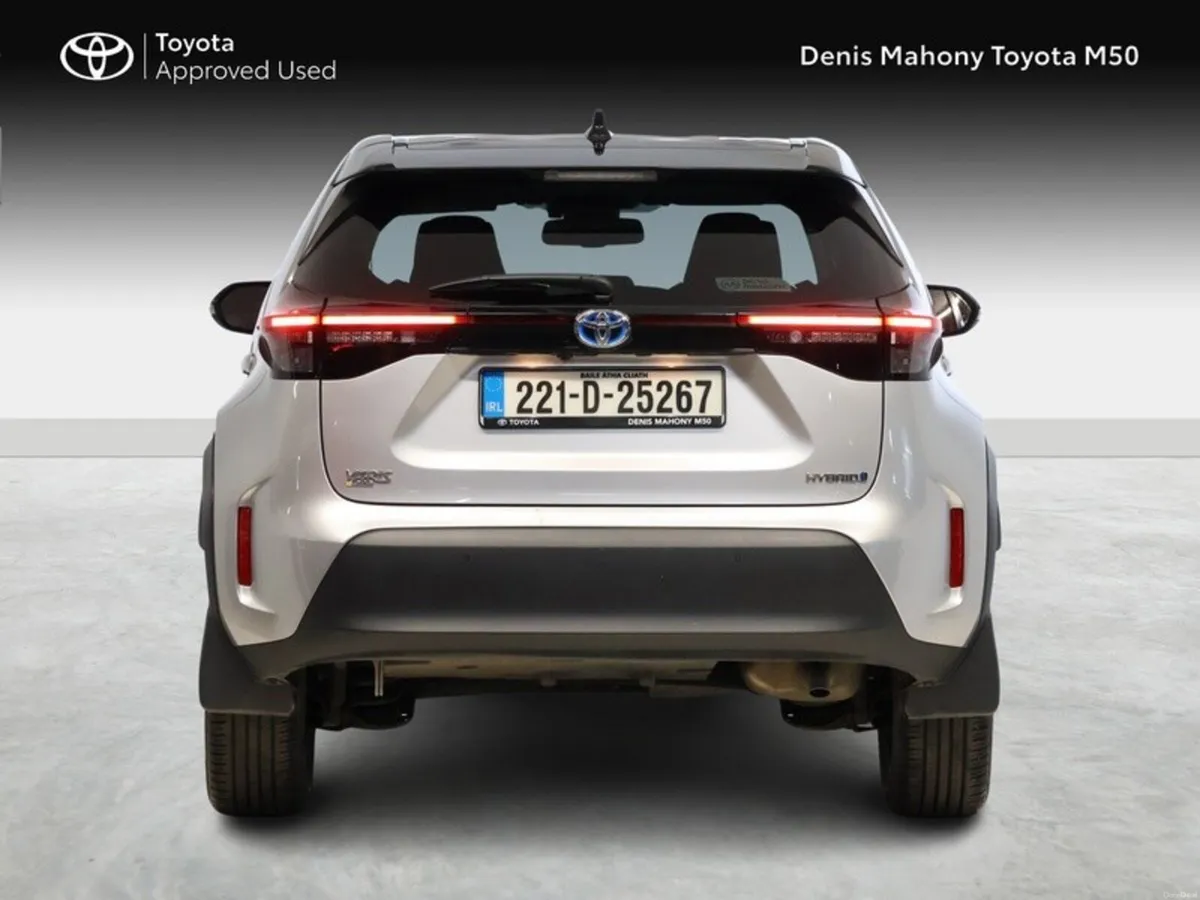 Toyota Yaris Cross Sol Hybrid - Image 4