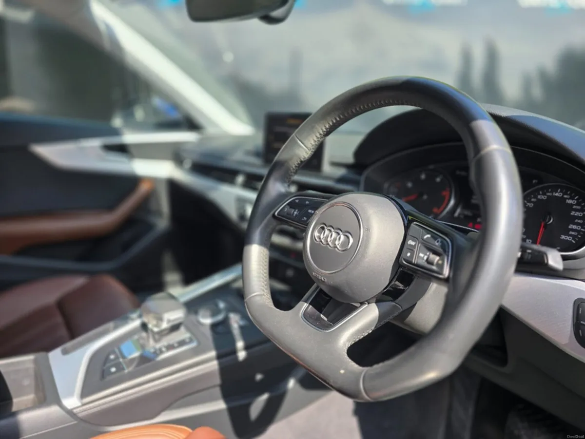 Audi A4 2.0 TDI AUTO/BROWN LEATHER - Image 2