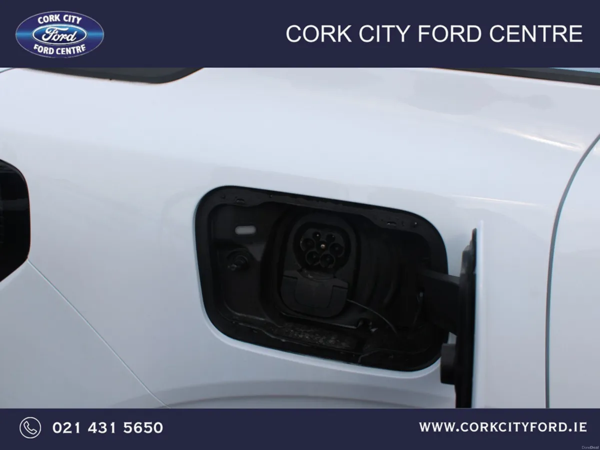 Ford Explorer SELECT 77KWH EXTENDED - Image 6