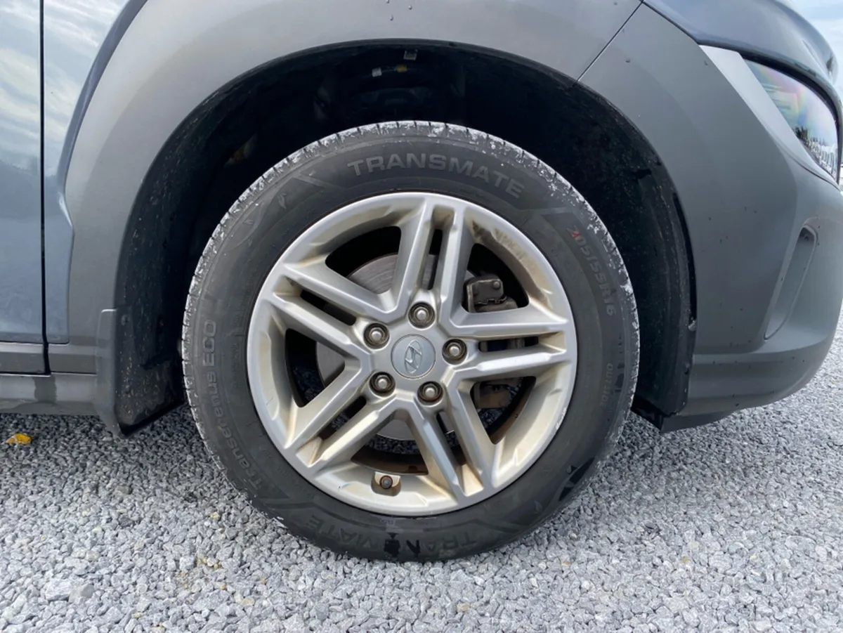 Hyundai KONA Comfort 1.6 MHEV - Image 5