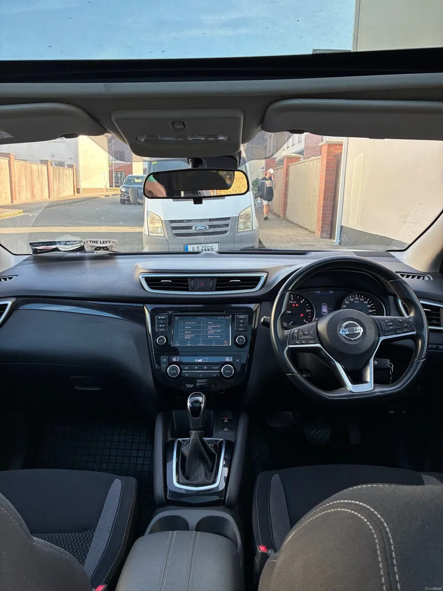 NISSAN QASHQAI  AUTOMATIC 1.5 DIESEL… NEGOTIABLE - Image 6