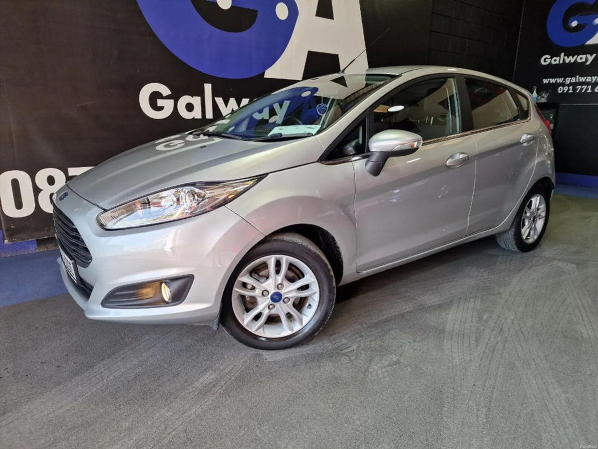 Ford Fiesta ZETEC ** ONLY 54K MILES, IMMACULATE, F - Image 4