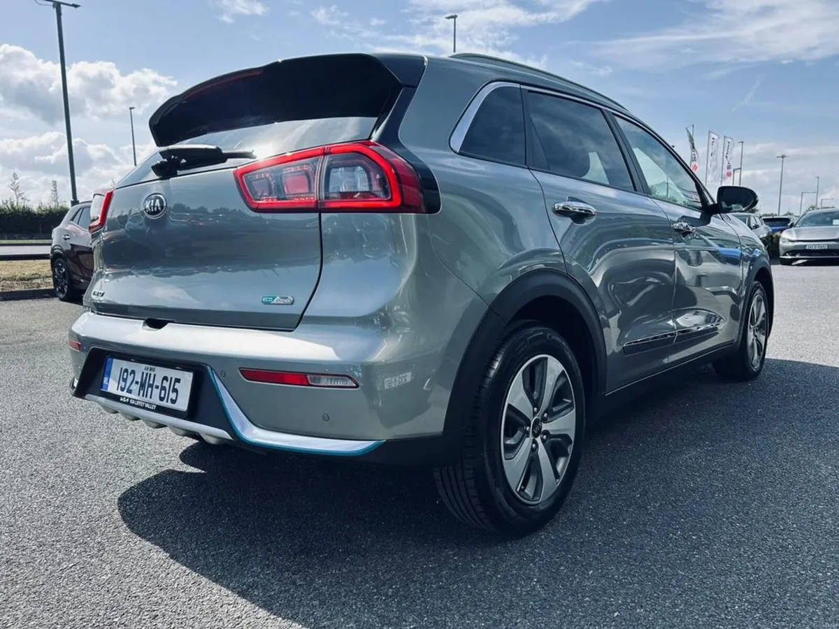 Kia Niro 1.6 Plug in hybrid - Image 5