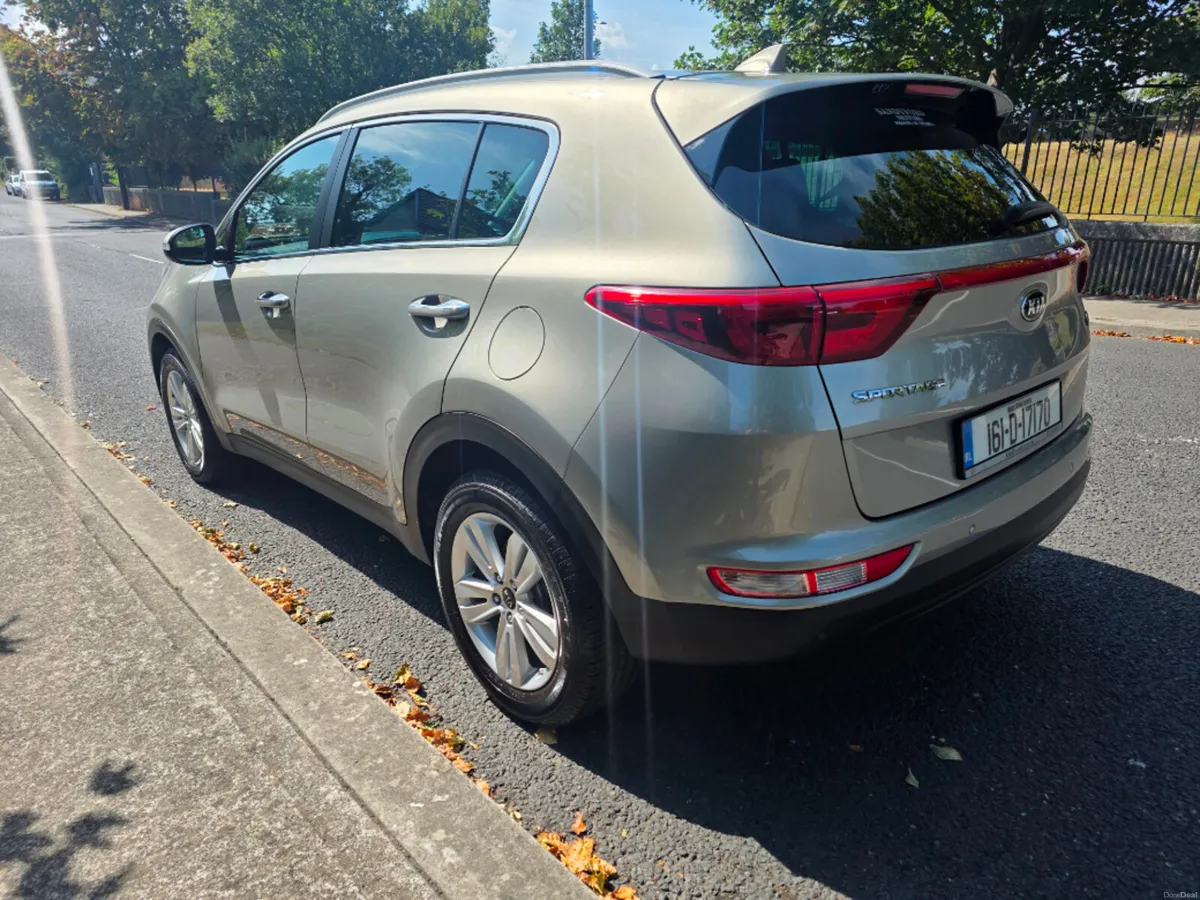 Kia Sportage EX 5DR - Image 4