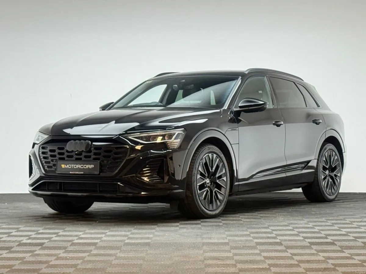 Audi Q8 e-tron 55 BLACK EDITION QUATTRO - Image 3