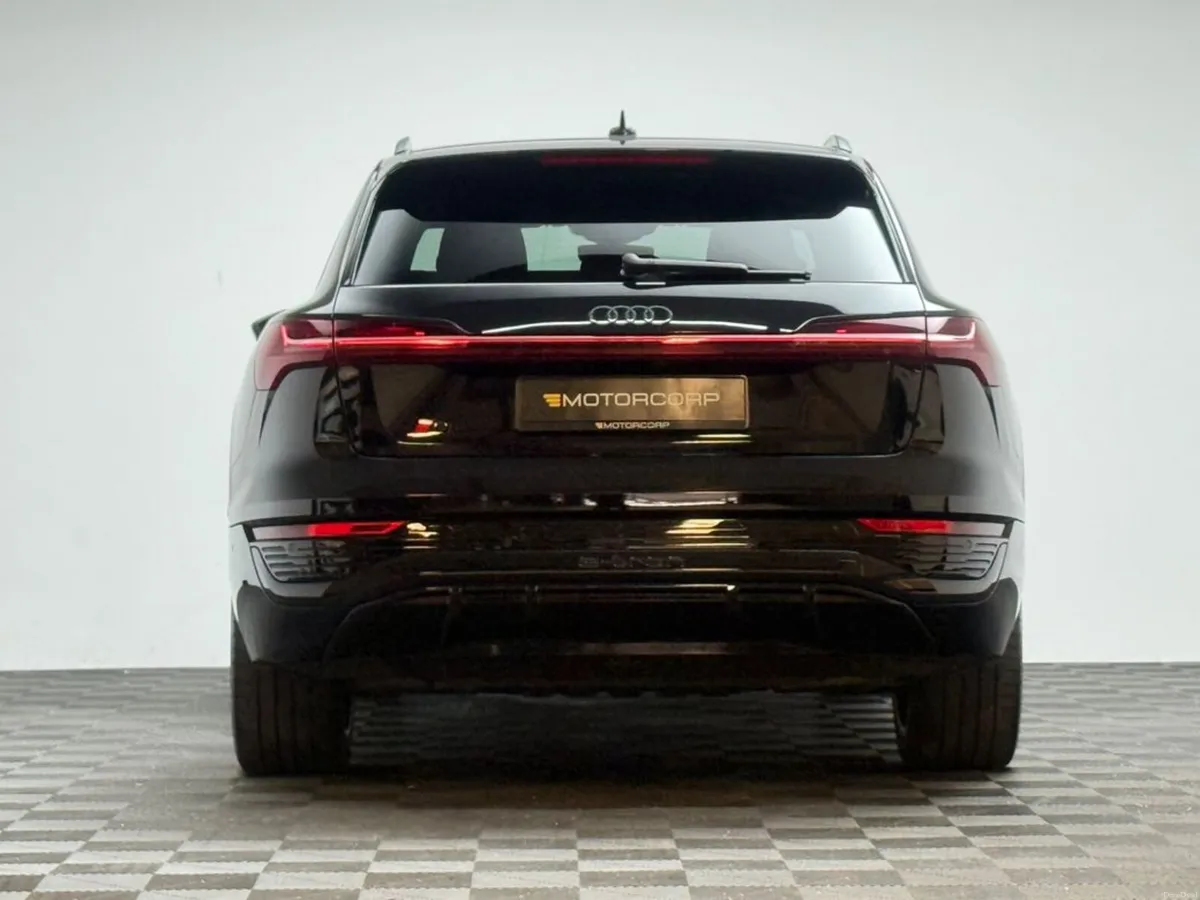 Audi Q8 e-tron 55 BLACK EDITION QUATTRO - Image 6