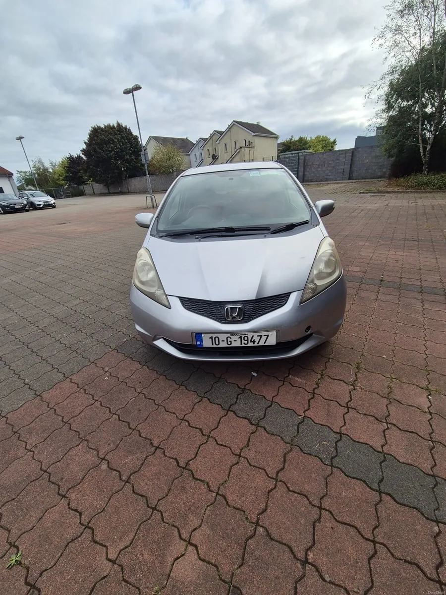 Honda Fit 2010 - Image 1