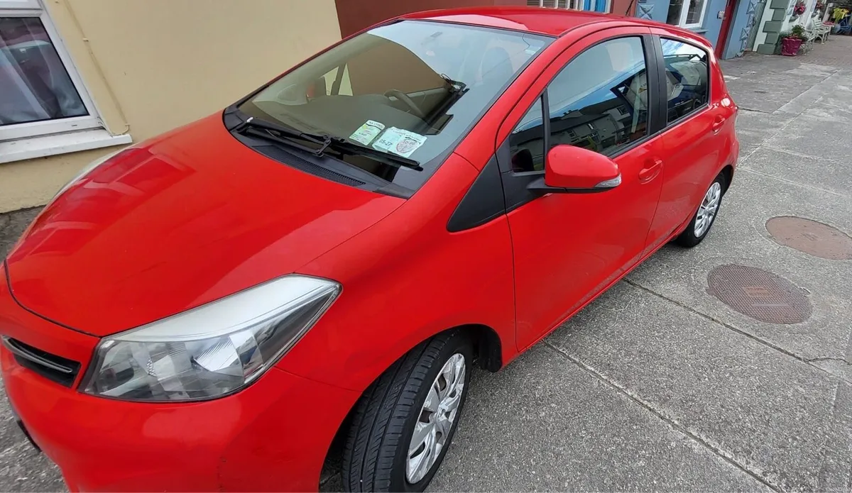 Toyota Yaris - NCT til October 27 - Image 3