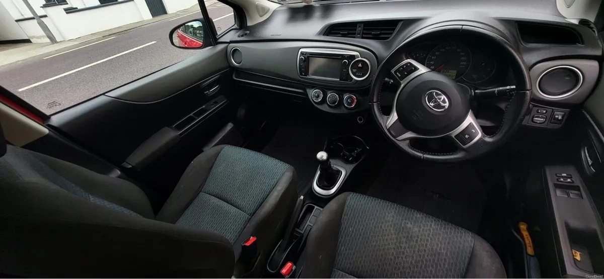 Toyota Yaris - NCT til October 27 - Image 5