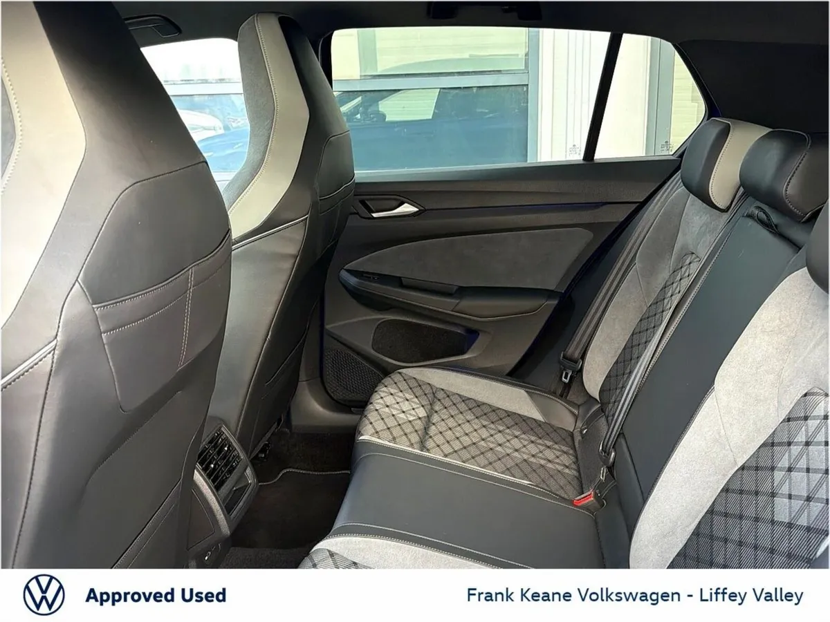 Volkswagen Golf R-LINE 1.5 TSI 130HP *LAPIZ BLUE M - Image 6