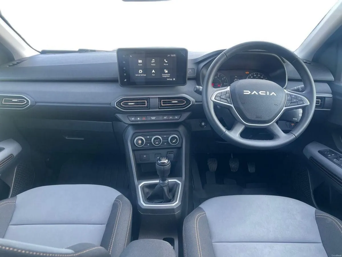 Dacia Sandero Stepway STEPWAY Extreme TCe 110 E06X - Image 2