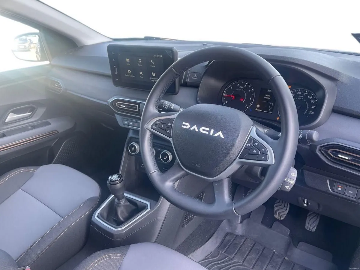 Dacia Sandero Stepway STEPWAY Extreme TCe 110 E06X - Image 6