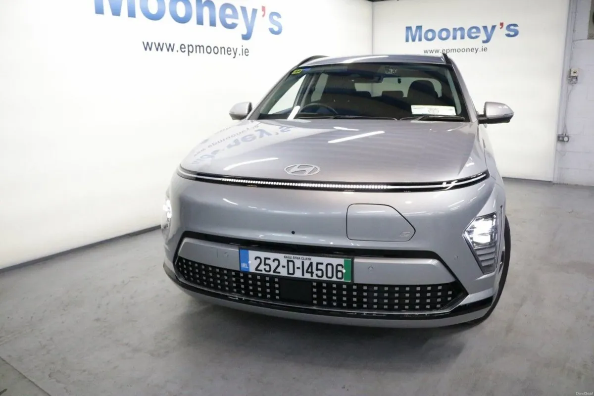 Hyundai KONA Electric Platinum 65KWH EV - - Image 2