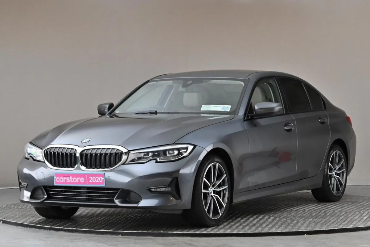 BMW 3-Series 318D 3SSG **BEIGE LEATHER** - Image 3