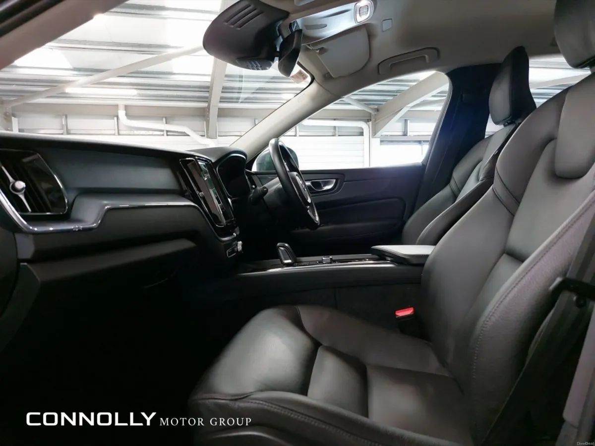 Volvo XC60 B4 MHEV DSL (197hp) Momentum - Image 5