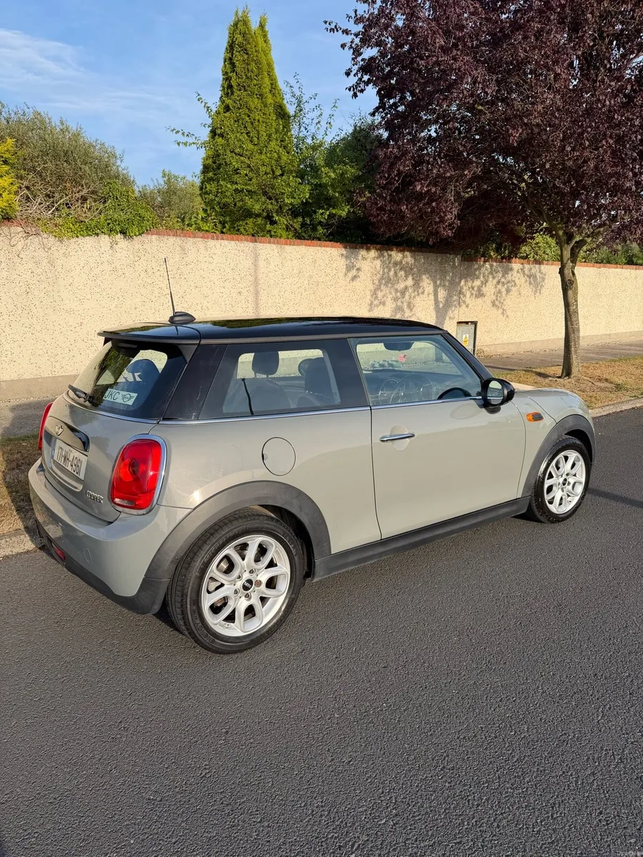 2017 Mini Cooper 1.5 Petrol 3DR - Image 3