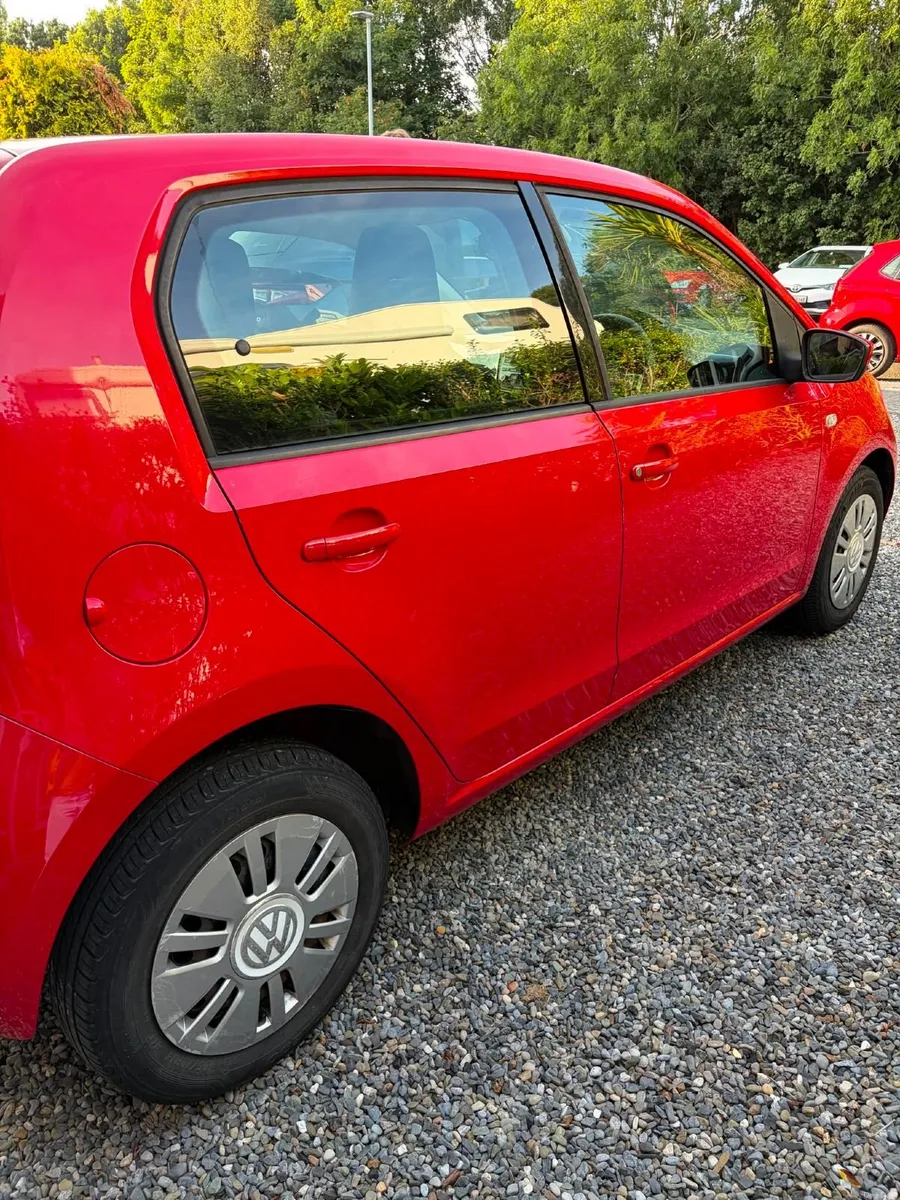 Volkswagen up! 2013 Automatic - Image 5
