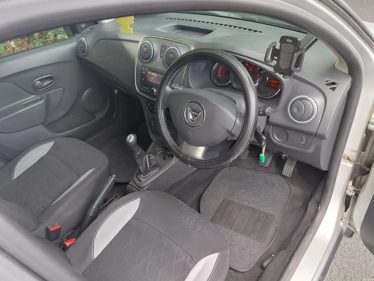 Nct1/27,tax nov,like new,70mpg,2owners,only 133mls - Image 4