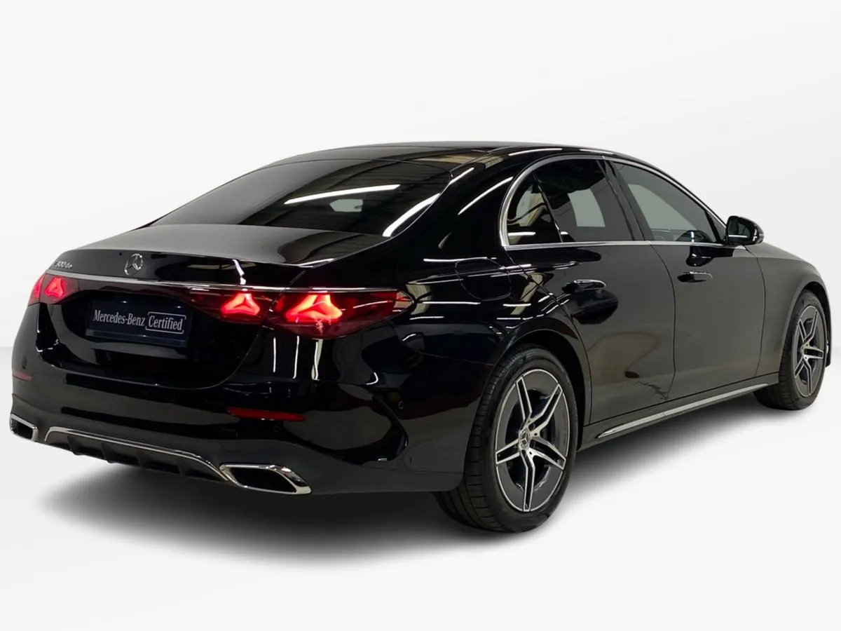 Mercedes-Benz E-Class E 300 de AMG Line Plus Editi - Image 3