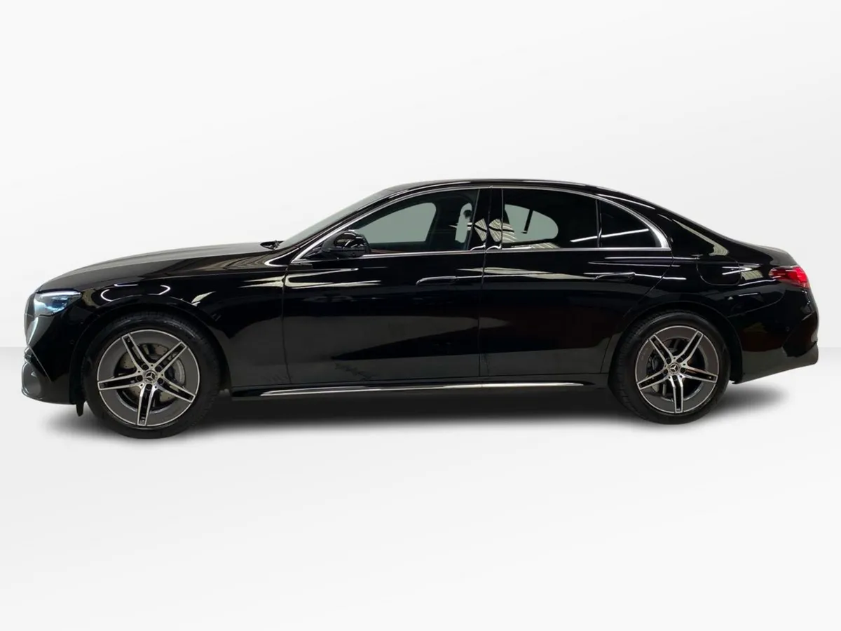 Mercedes-Benz E-Class E 300 de AMG Line Plus Editi - Image 5