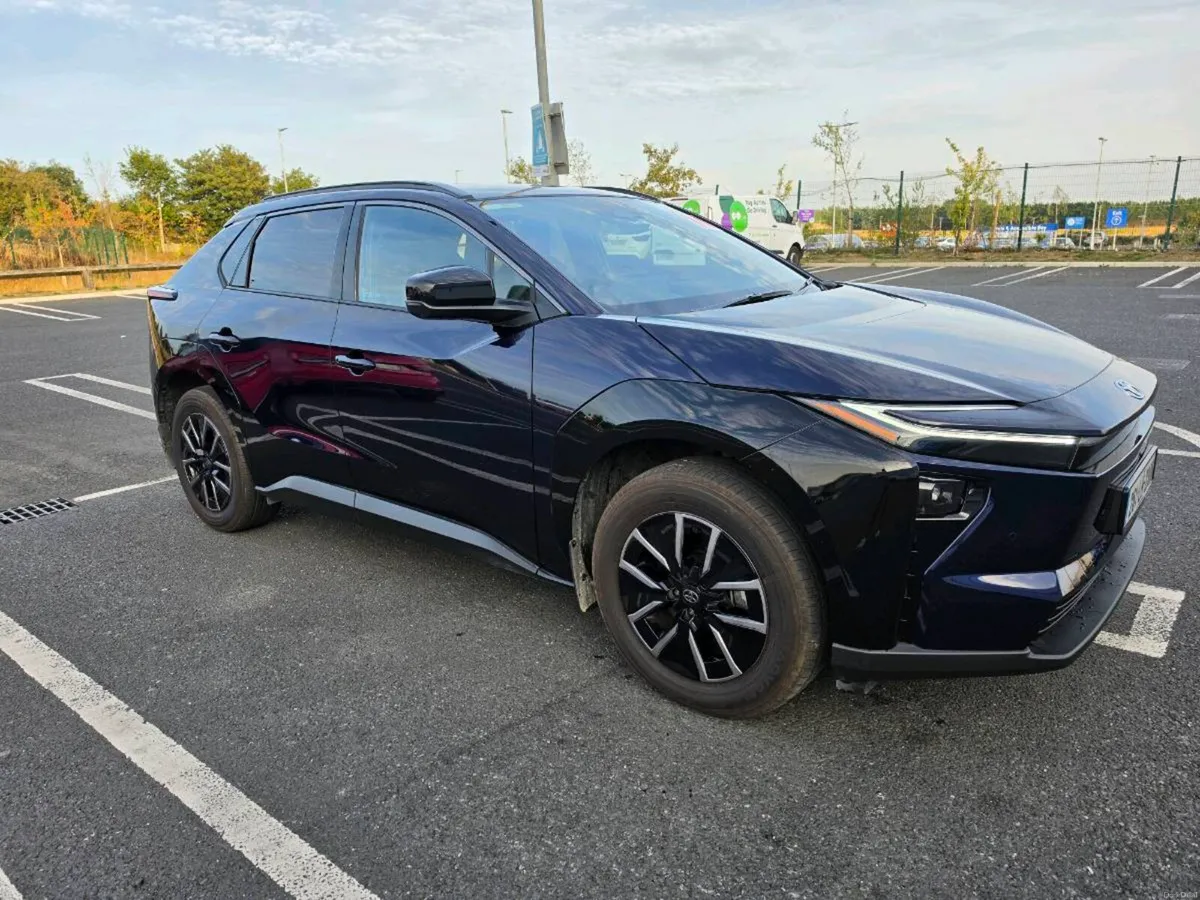 Toyota BZ4X Sports 2026 1376 km - Image 2