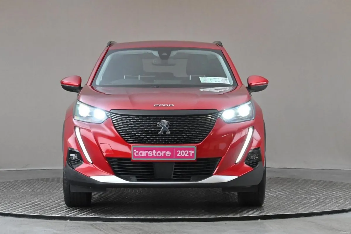 Peugeot 2008 1.2 6SPD ALLURE **REVERSE CAM** - Image 2