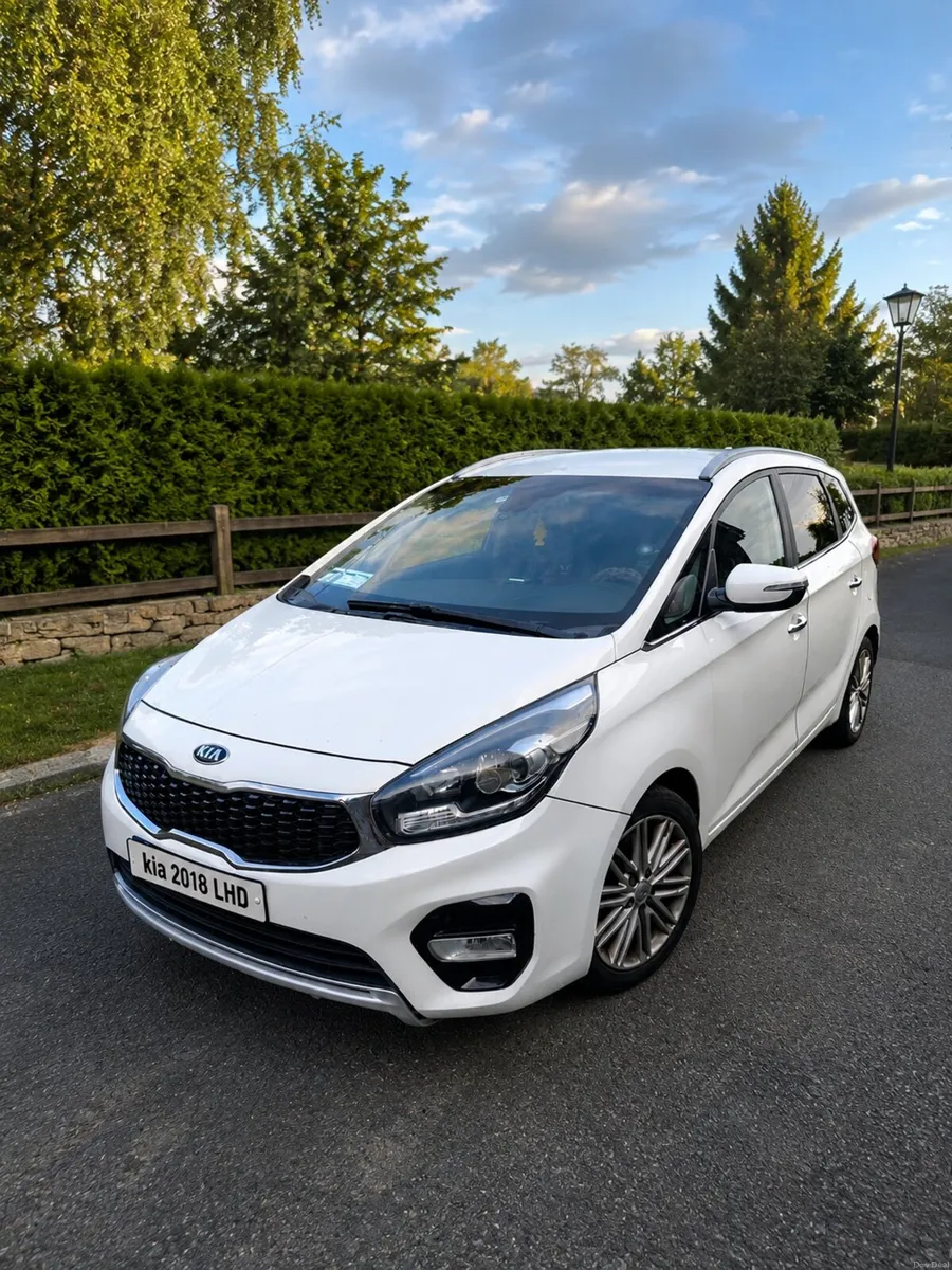 LEFT HAND DRIVE 2018 Kia Carens €6950 LHD - Image 1