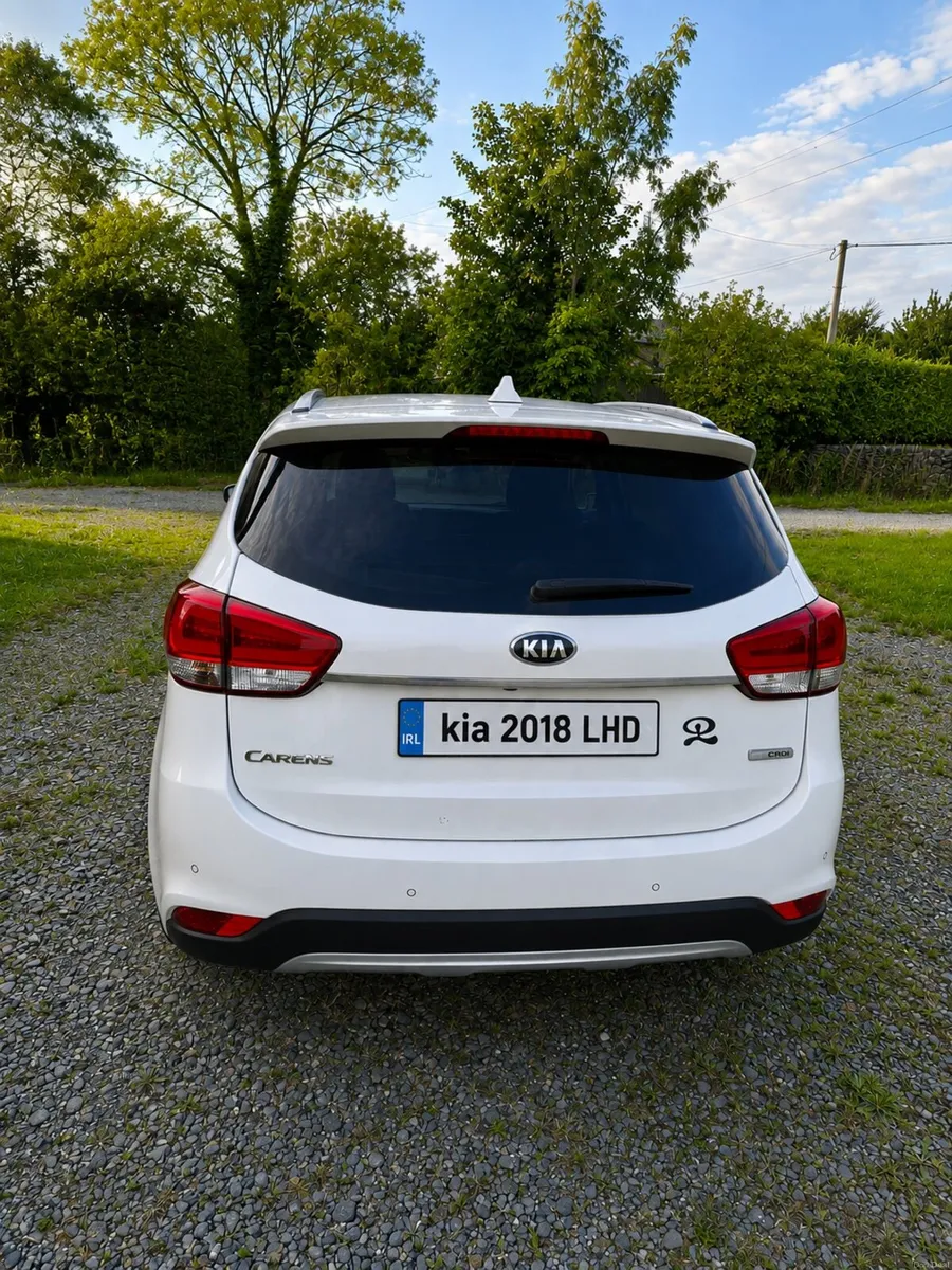 LEFT HAND DRIVE 2018 Kia Carens €6950 LHD - Image 3