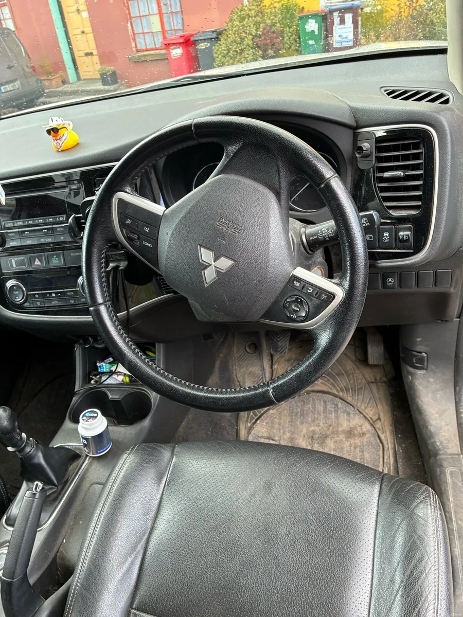 Mitsubishi outlander 2013 2.3 Diesel - Image 6