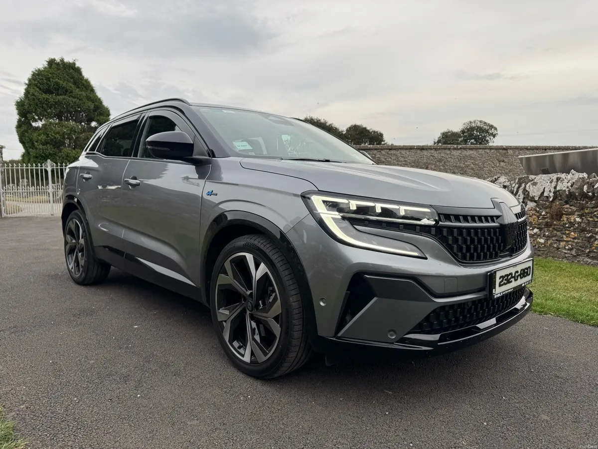 2023 Renault Austral Techno Esprit Alpine E-TECH - Image 1