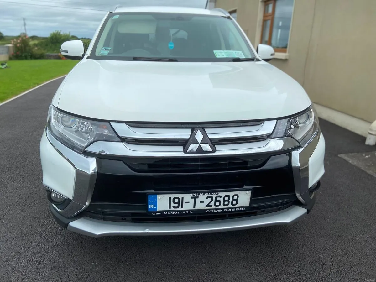 Mitsubishi Outlander 2019 - Image 1
