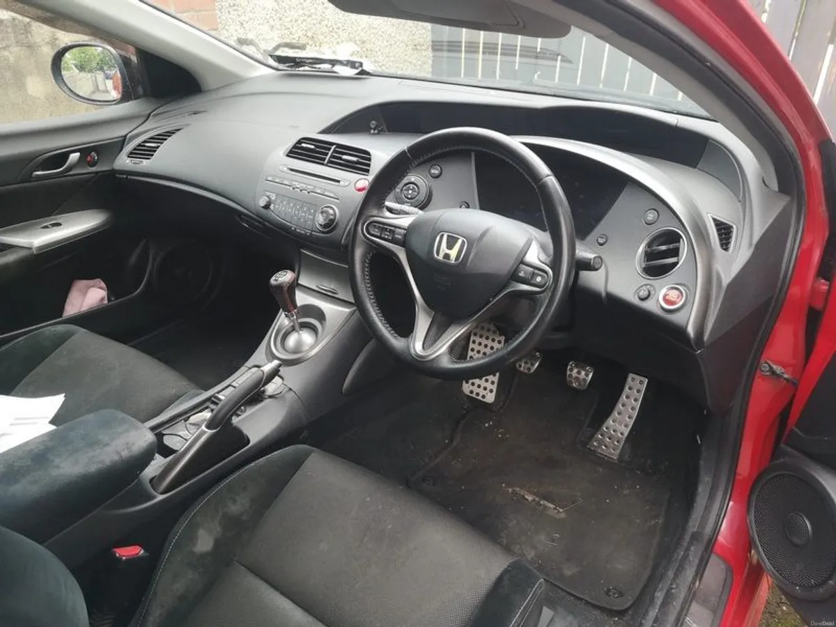 2011 Honda Civic - Image 6