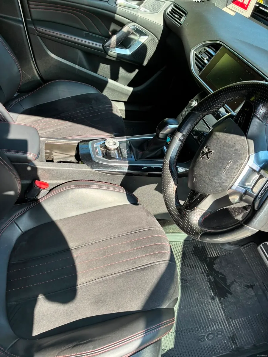 2017 Peugeot 308 gt - Image 5