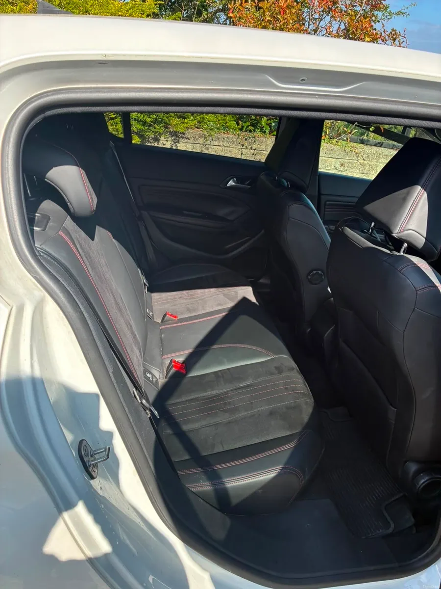 2017 Peugeot 308 gt - Image 6