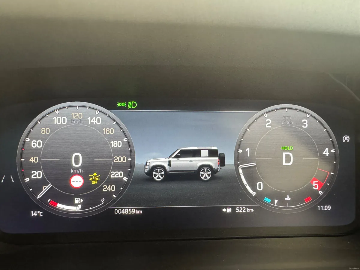 Land Rover Defender 2026 - Image 5