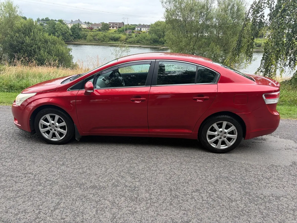 2011 Toyota Avensis - Image 4