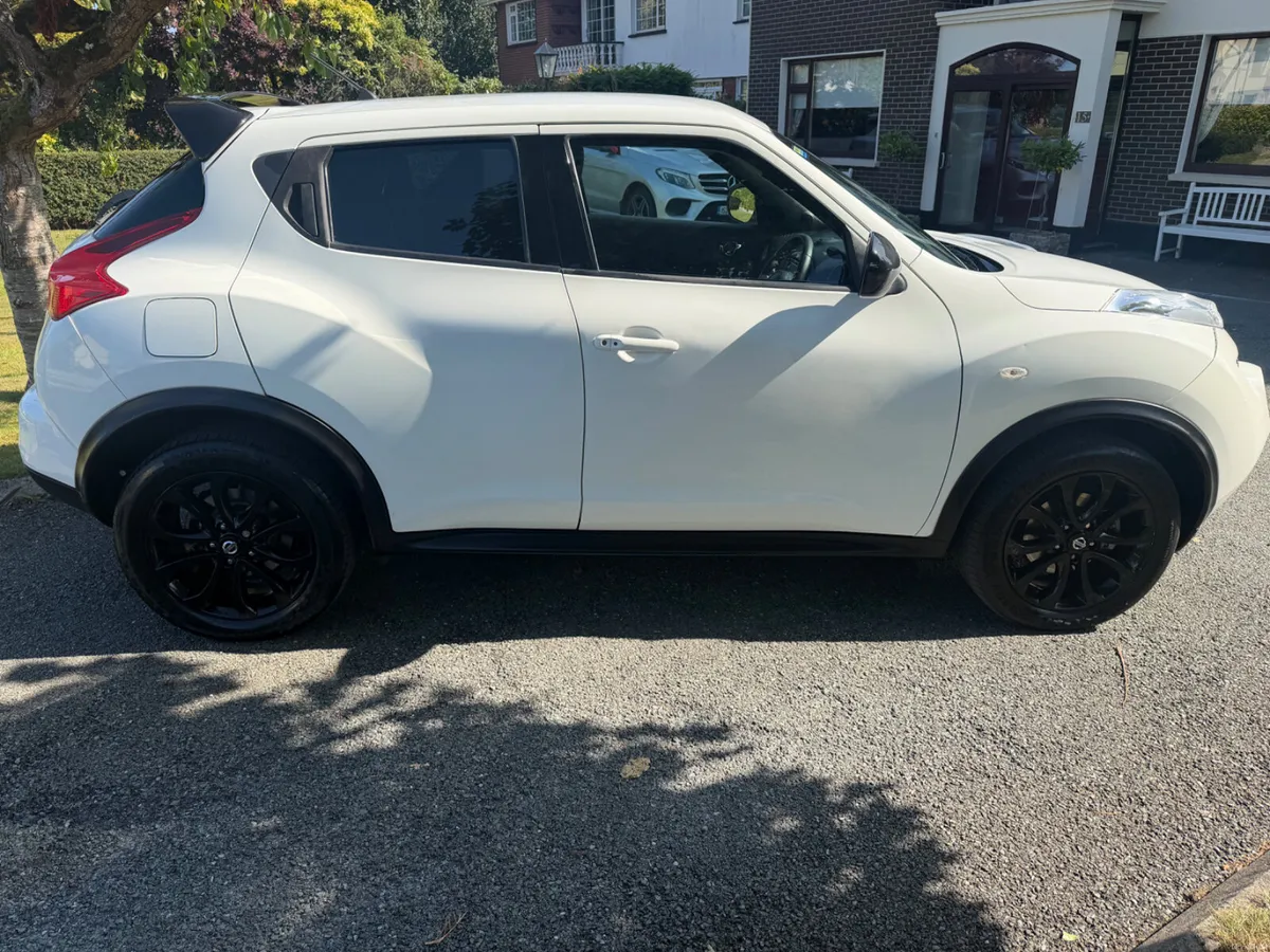 2014 Nissan Juke LOW KILOMETRES - Image 4