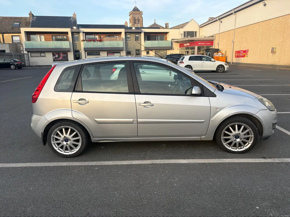 Ford Fiesta 2008 - Image 5