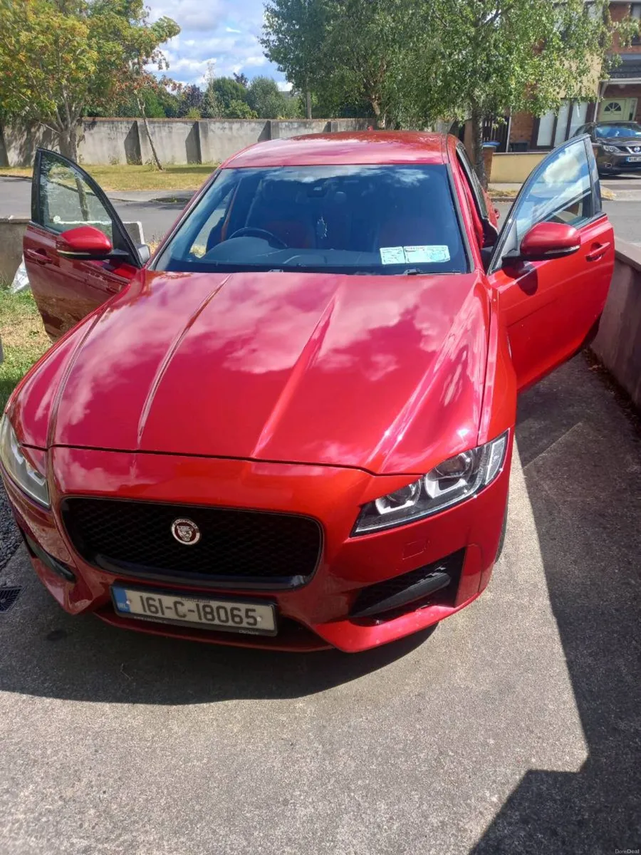 Car - Image 1