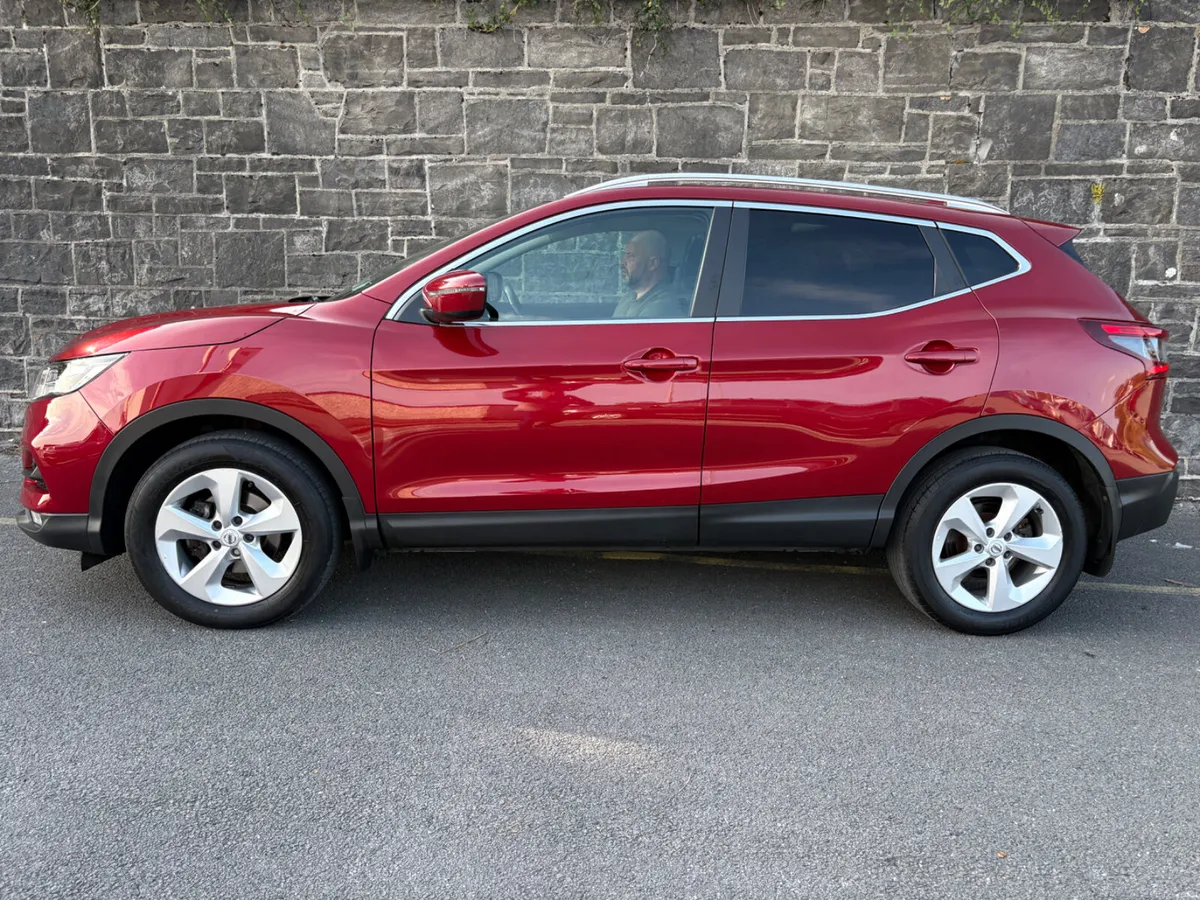 19 Nissan Qashqai SV!Trade in 👍 finance👍 - Image 6