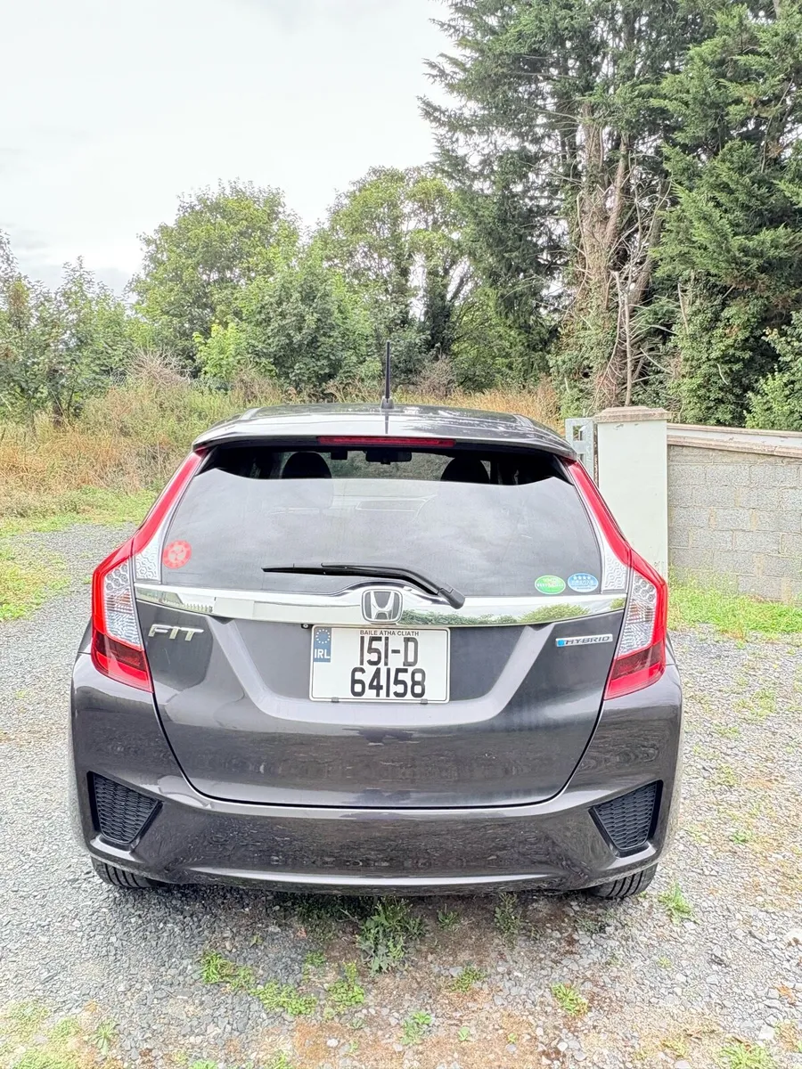 Honda Fit 1.5 Hybrid Automatic - Image 5