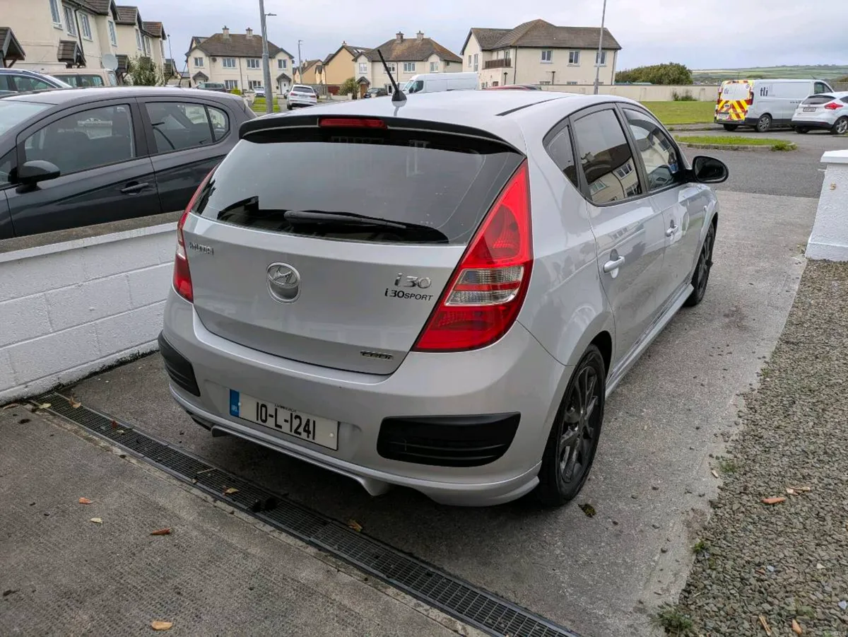 Hyundai i30 sport - Image 2