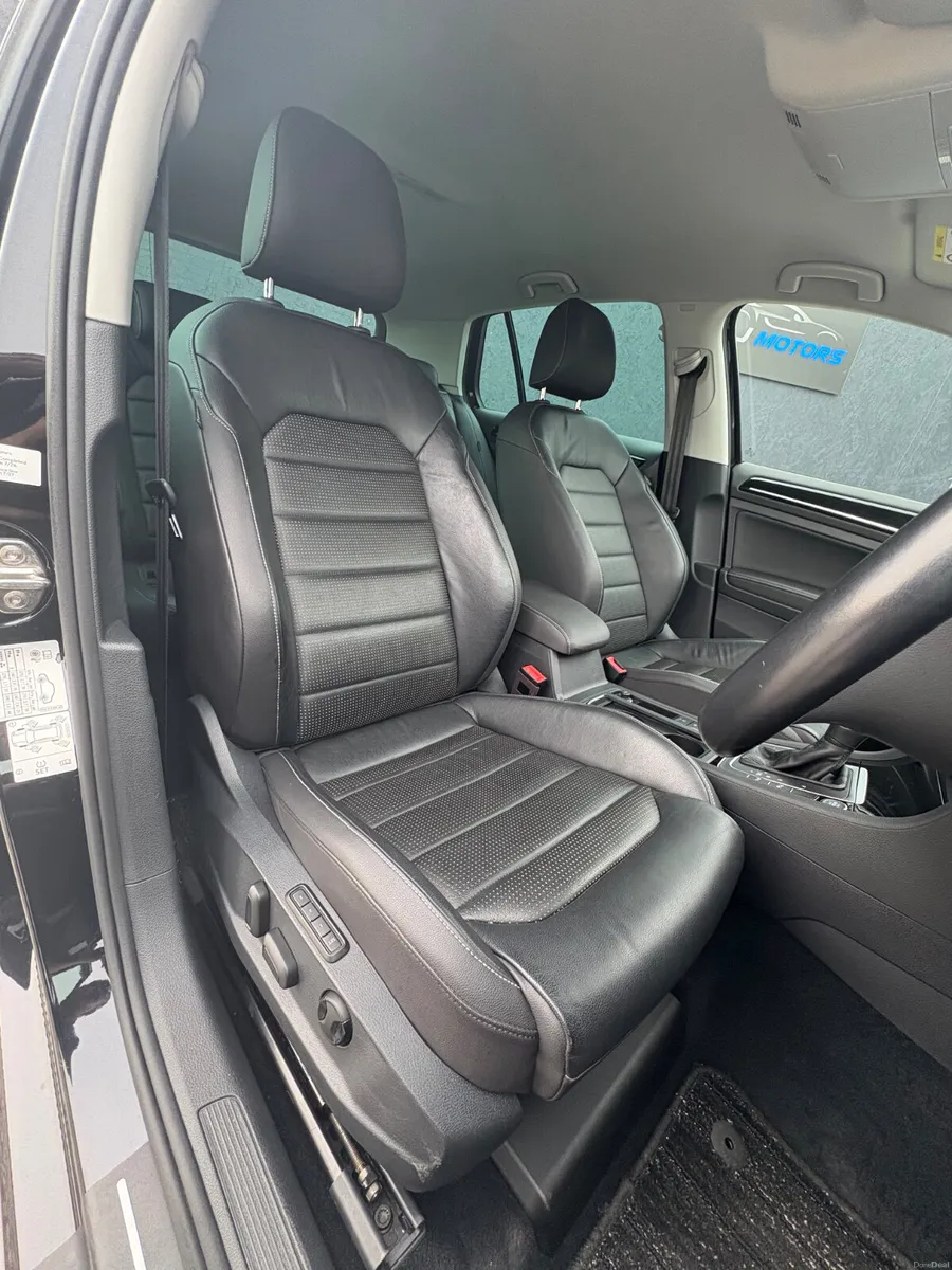Volkswagen Golf 2.0 TDI Highline Automatic 2019 - Image 4